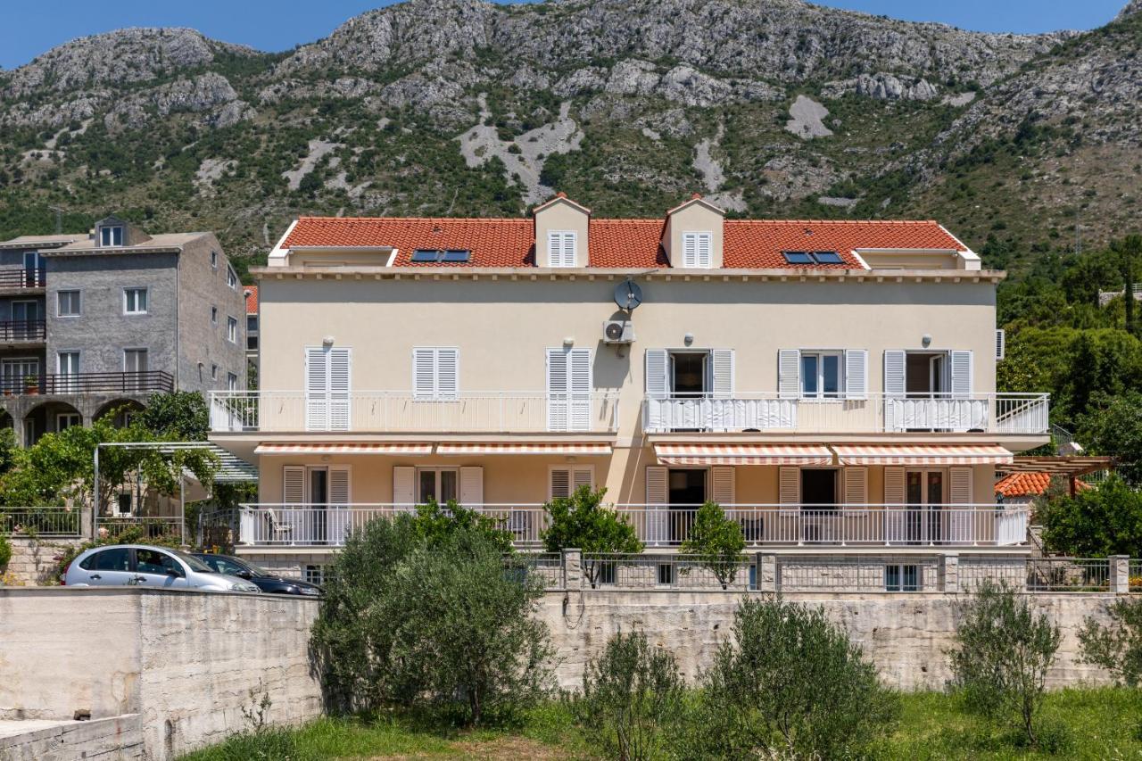 Apartments Silvija Mokošica Exterior foto